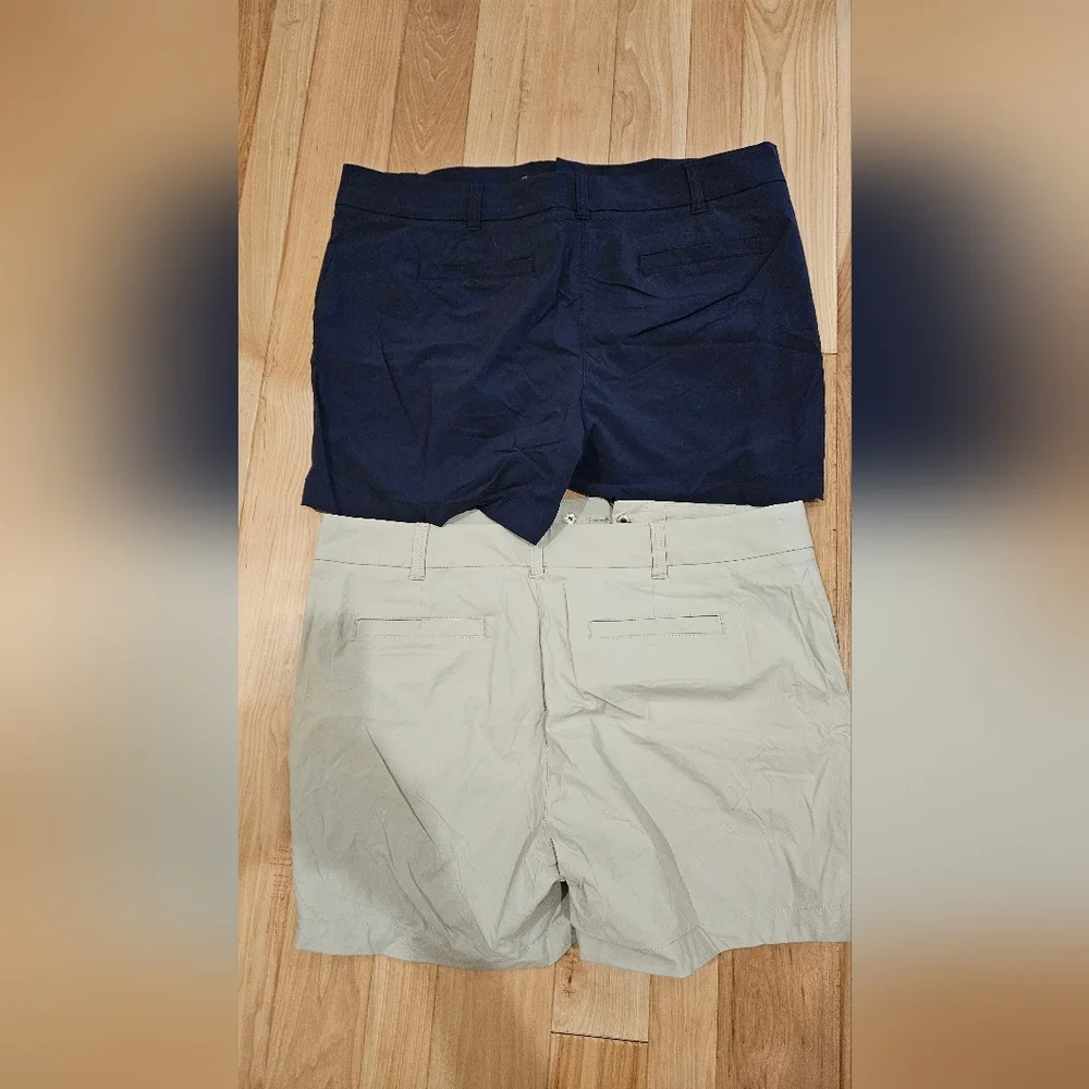 J. Crew Women's Navy and Beige Shorts - Picture 3 of 3